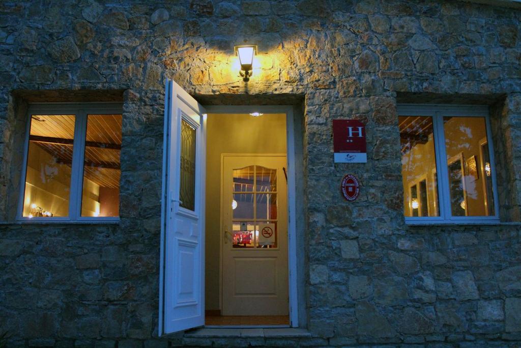 Hotel Le Couloubrier Le Muy Dış mekan fotoğraf